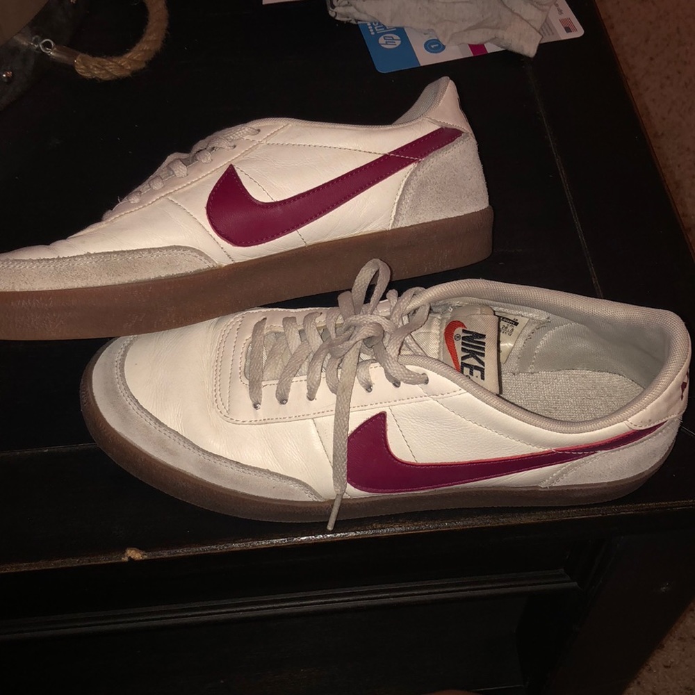Nike men’s sneakers
